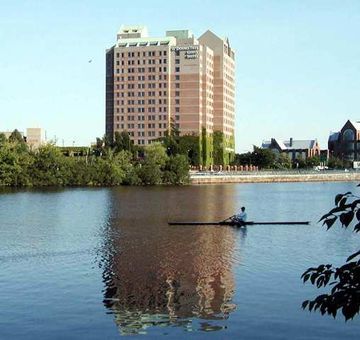 Doubletree Suites By Hilton Boston - Cambridge Экстерьер фото