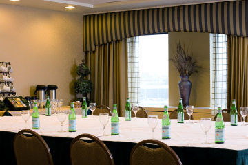 Doubletree Suites By Hilton Boston - Cambridge Экстерьер фото
